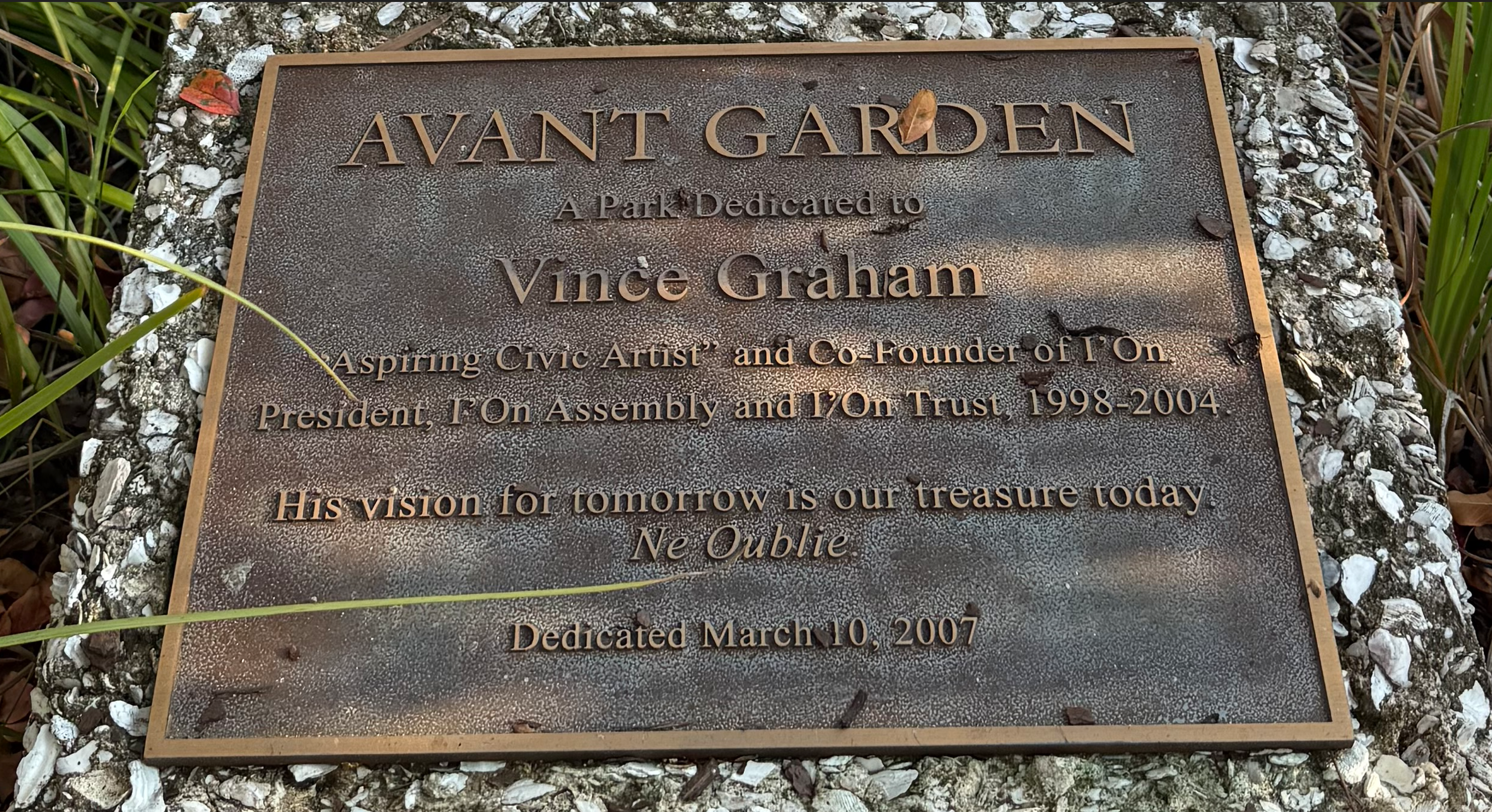 Avant Garden Plaque - Dedicated to Vince Graham